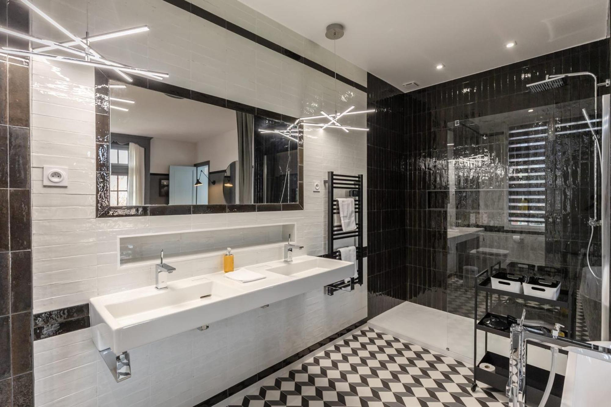 Вилла Le Manoir Des Embruns 14P - Location N1- Terrace- Public Parking 2 Min Онфлёр Экстерьер фото